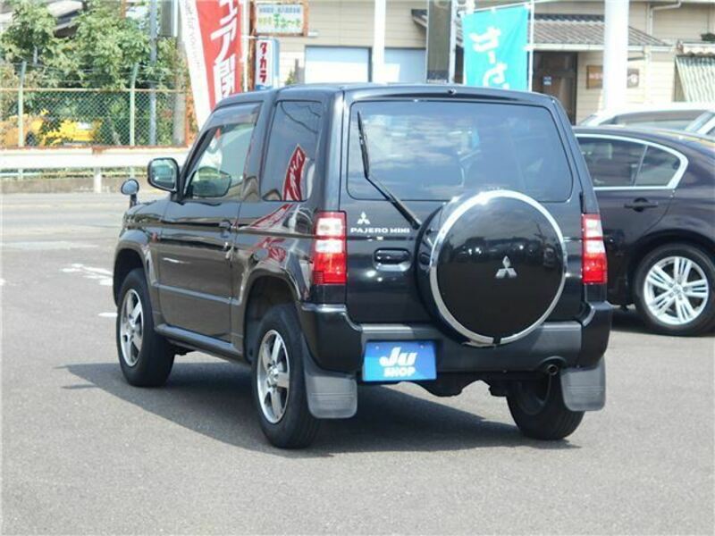 PAJERO MINI-9