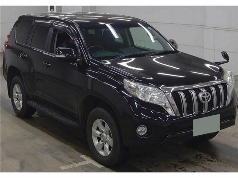 TOYOTA　LAND CRUISER PRADO