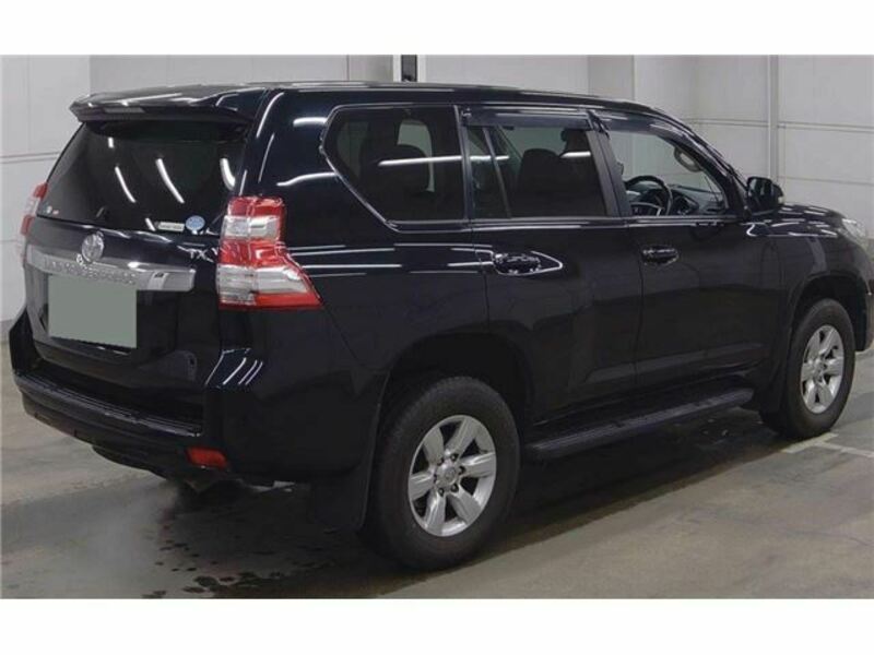 LAND CRUISER PRADO-1