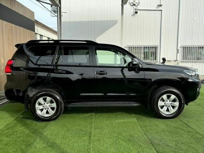 LAND CRUISER PRADO-17