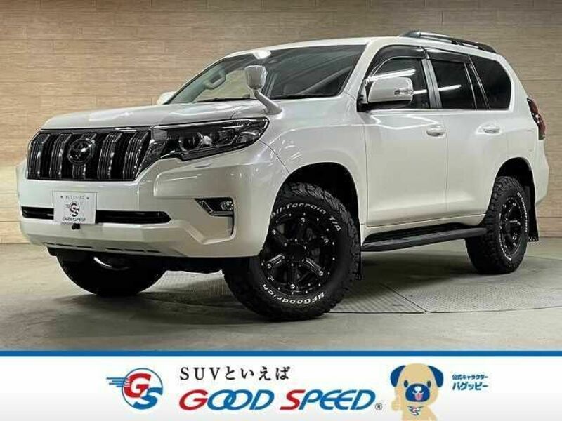 TOYOTA　LAND CRUISER PRADO