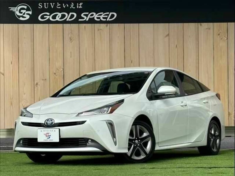 TOYOTA　PRIUS