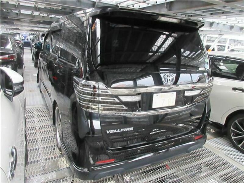 VELLFIRE-3