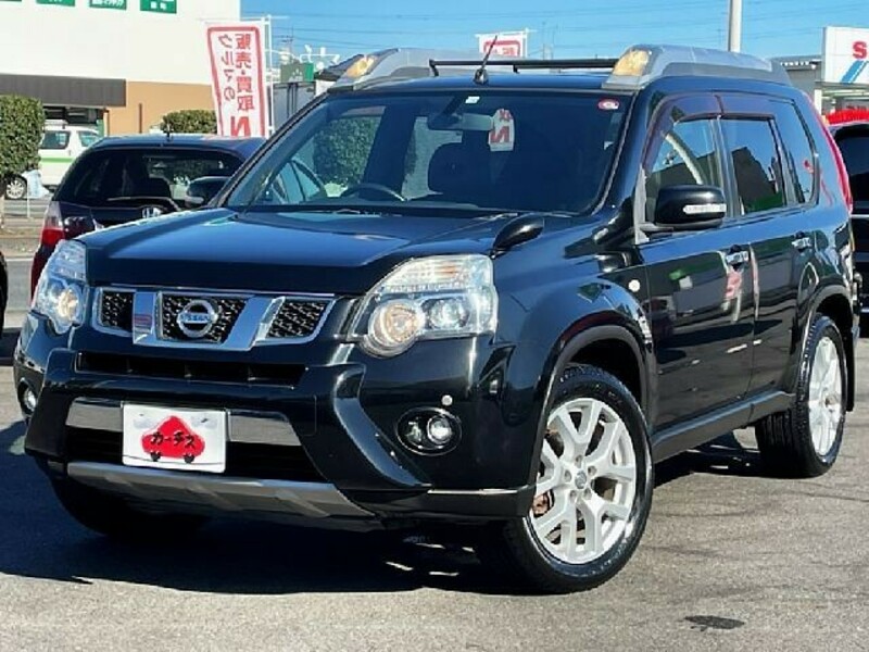 NISSAN　X-TRAIL