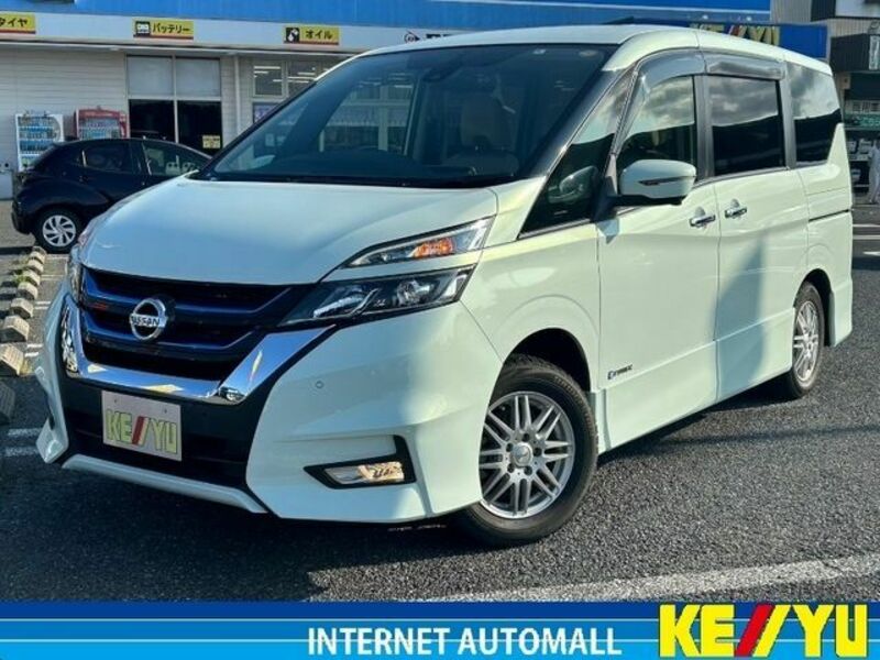 NISSAN　SERENA