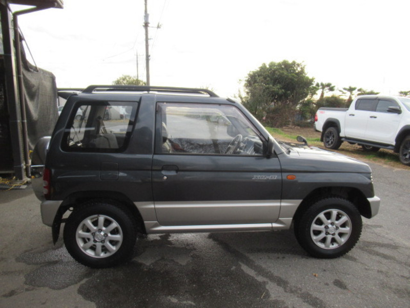 PAJERO MINI-7