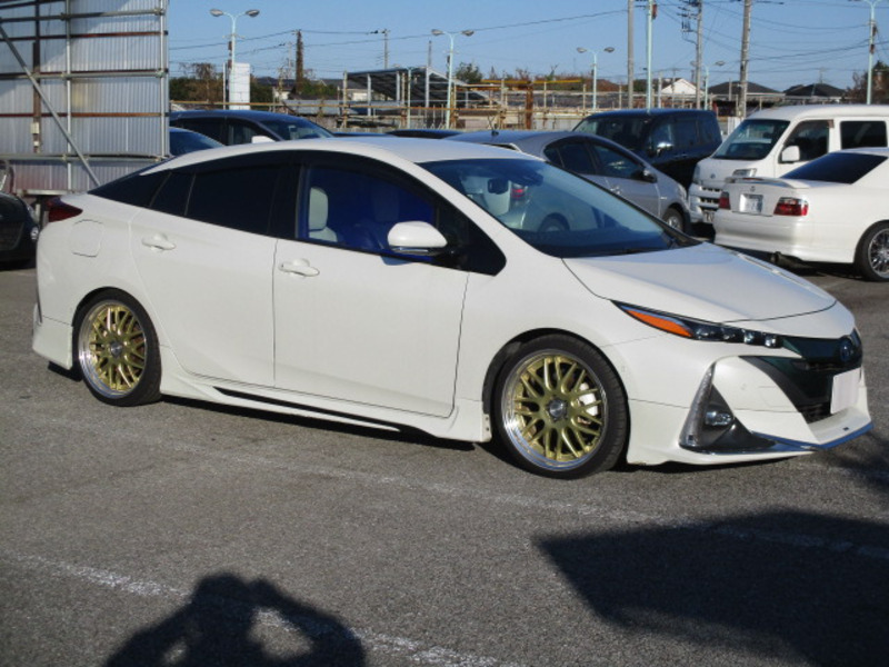 PRIUS PHV-2