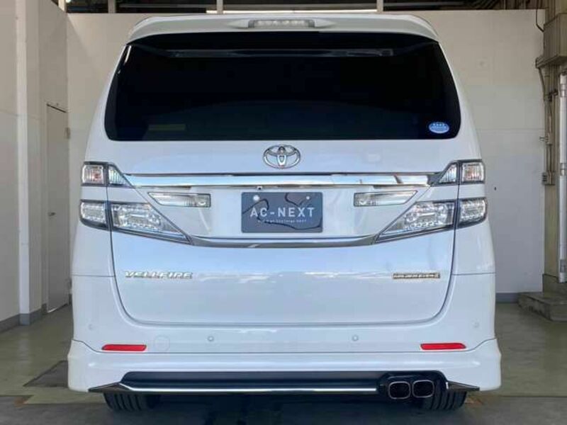 VELLFIRE-4