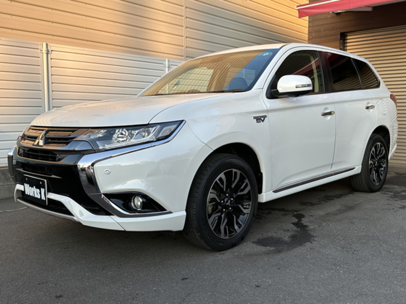 OUTLANDER PHEV-6