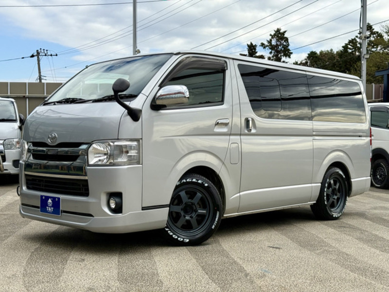 HIACE VAN-6