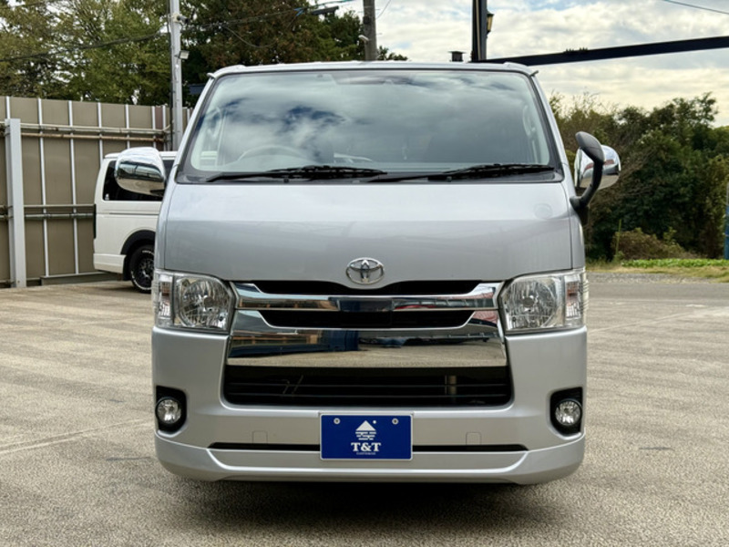 HIACE VAN-7