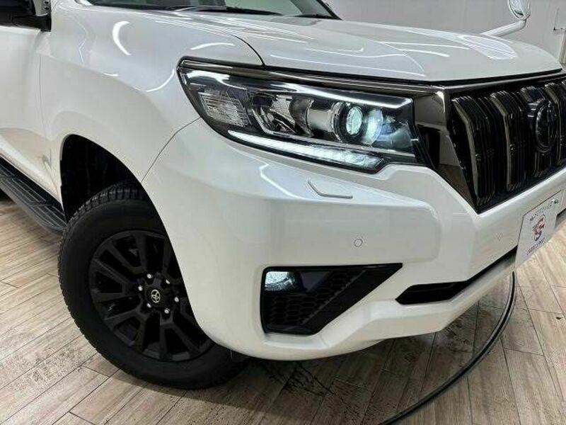 LAND CRUISER PRADO-19