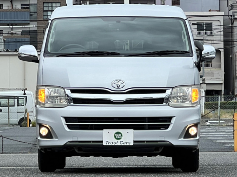 HIACE-7