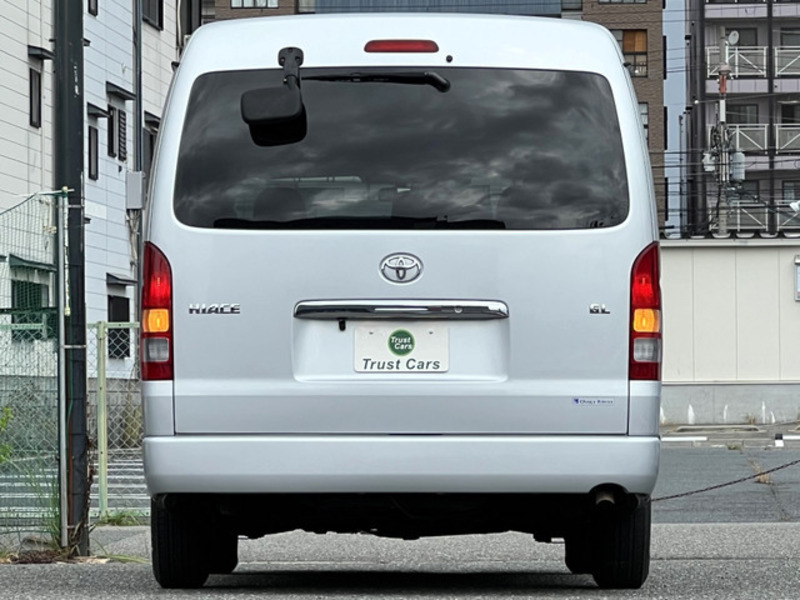 HIACE-9