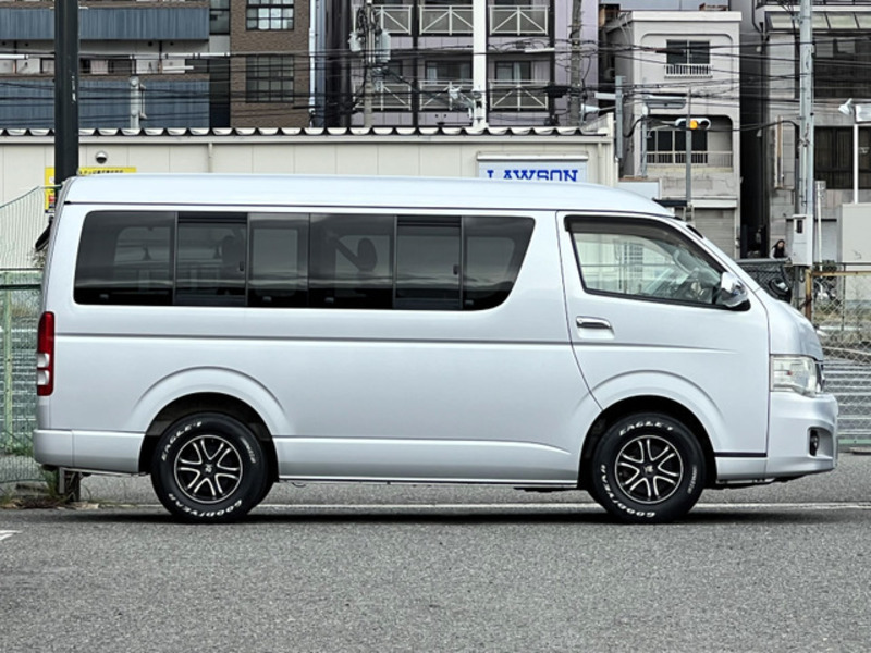 HIACE-4