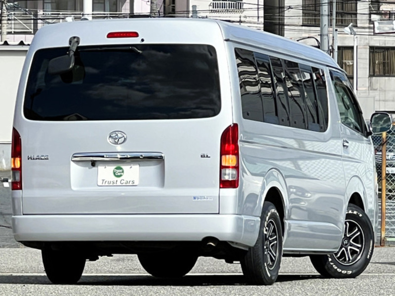 HIACE-1