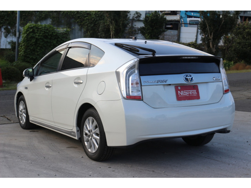 PRIUS PHV-10