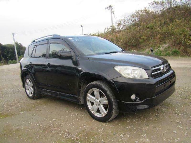 TOYOTA　RAV4