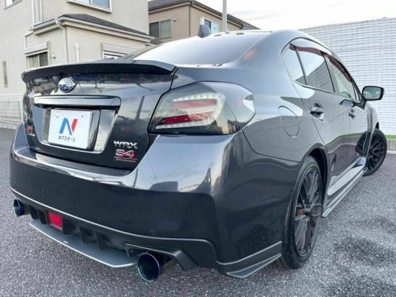 WRX S4-17