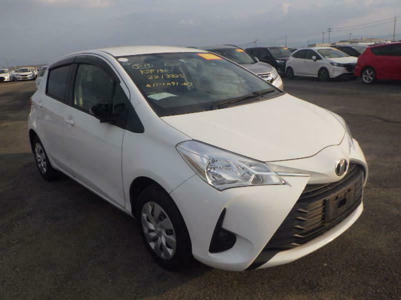 TOYOTA　VITZ