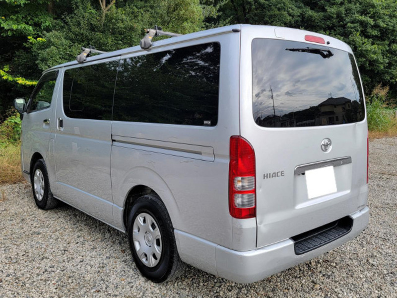 HIACE VAN-7