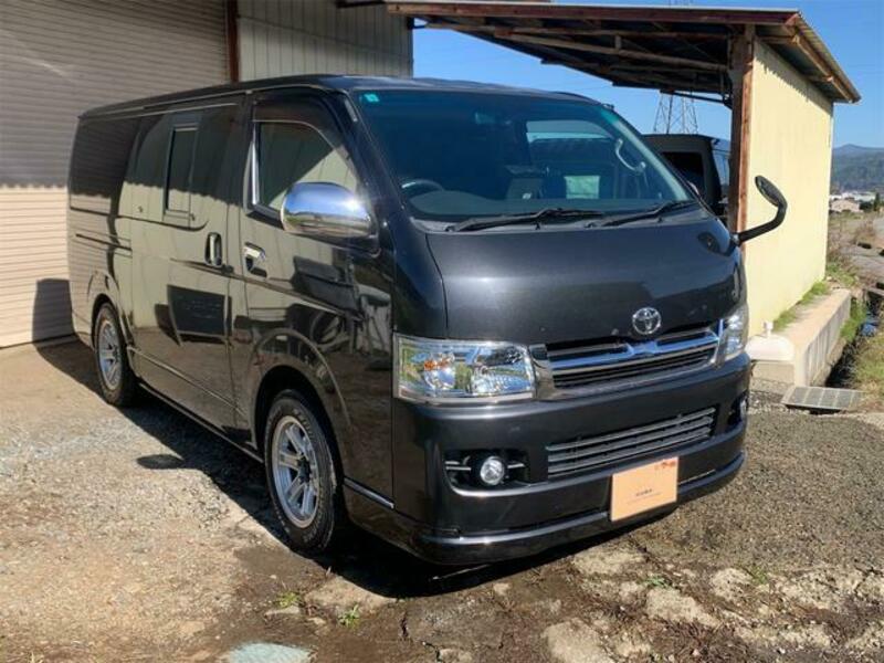 HIACE VAN-3