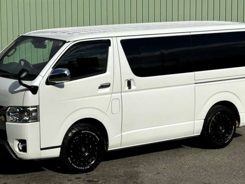 HIACE VAN-14