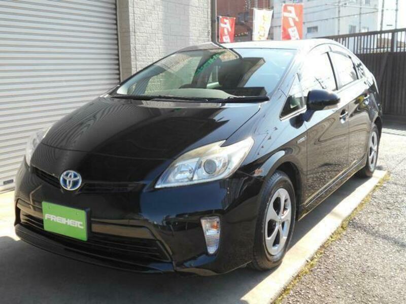 PRIUS-4