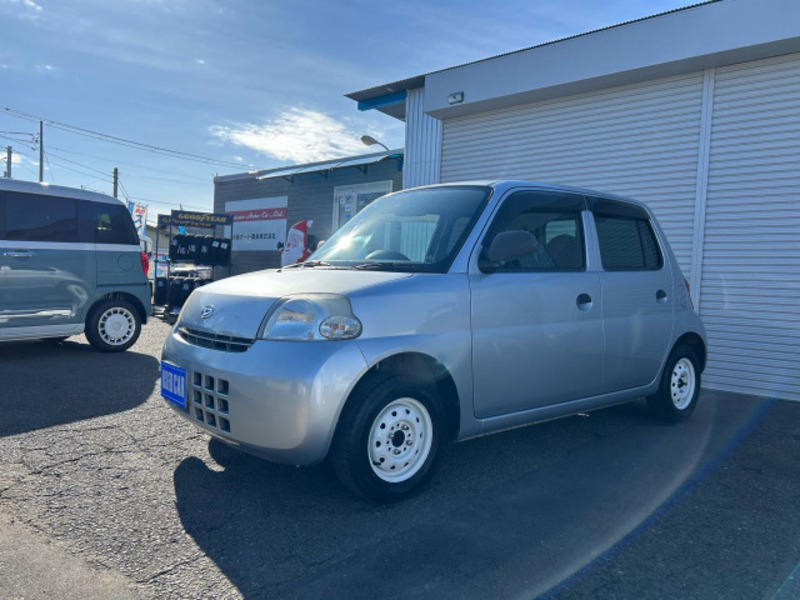 DAIHATSU　ESSE