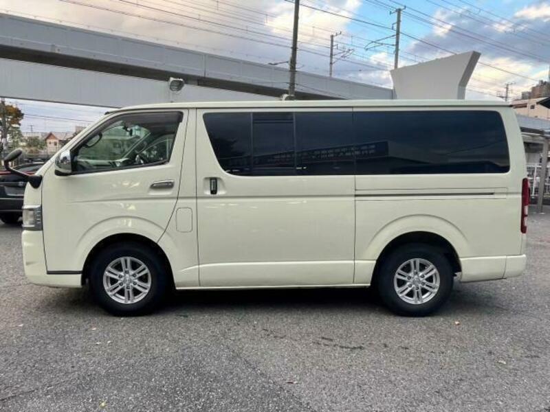 HIACE VAN-2