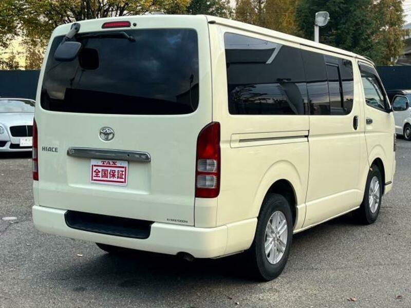 HIACE VAN-1