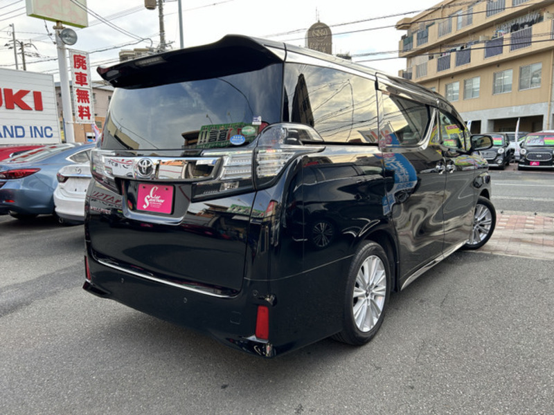 VELLFIRE-3