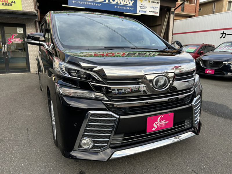 VELLFIRE-11