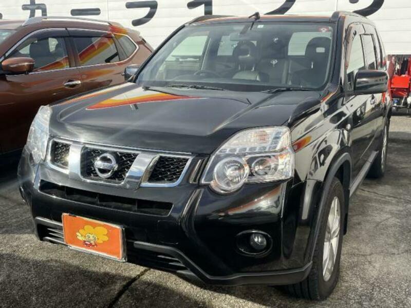 X-TRAIL-9