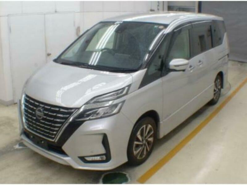 NISSAN　SERENA