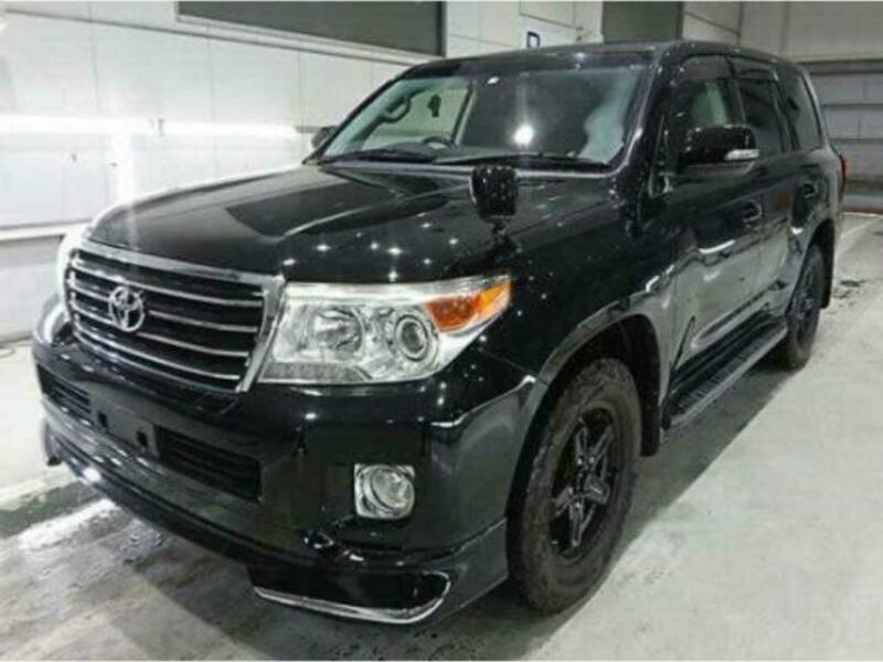 LAND CRUISER