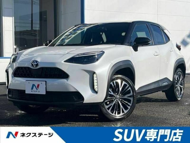 TOYOTA　YARIS CROSS