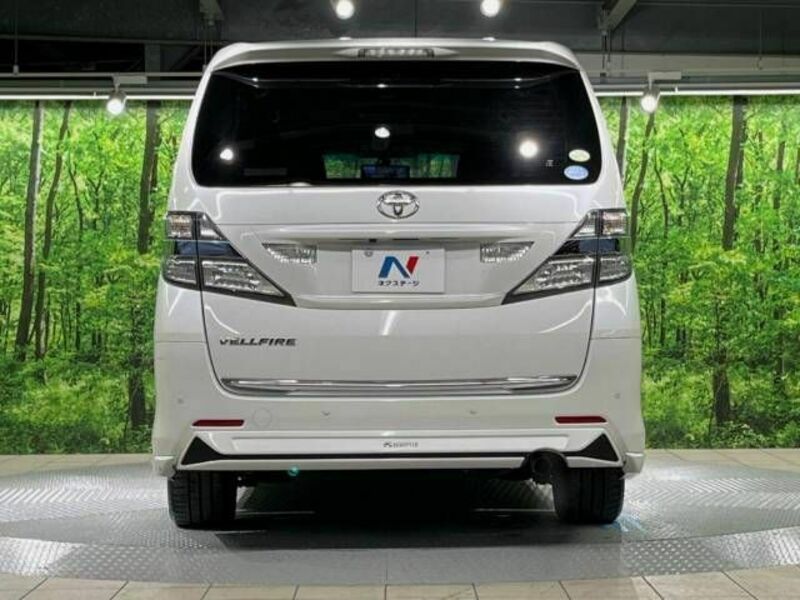 VELLFIRE-16