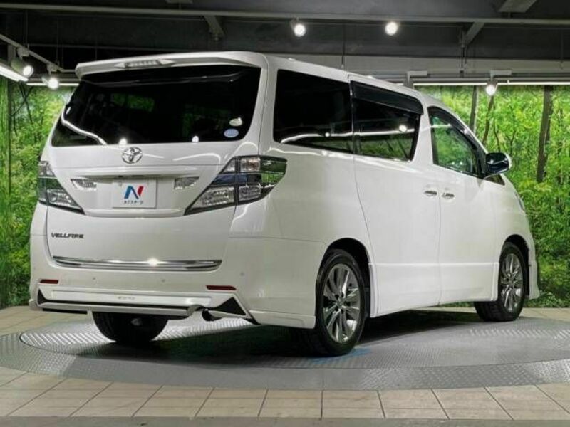 VELLFIRE-18