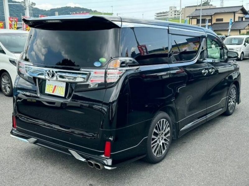 VELLFIRE-1