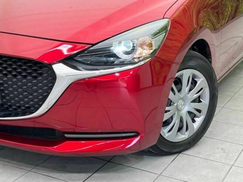 MAZDA2