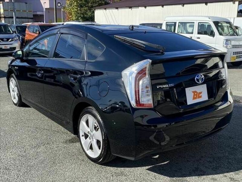 PRIUS-14