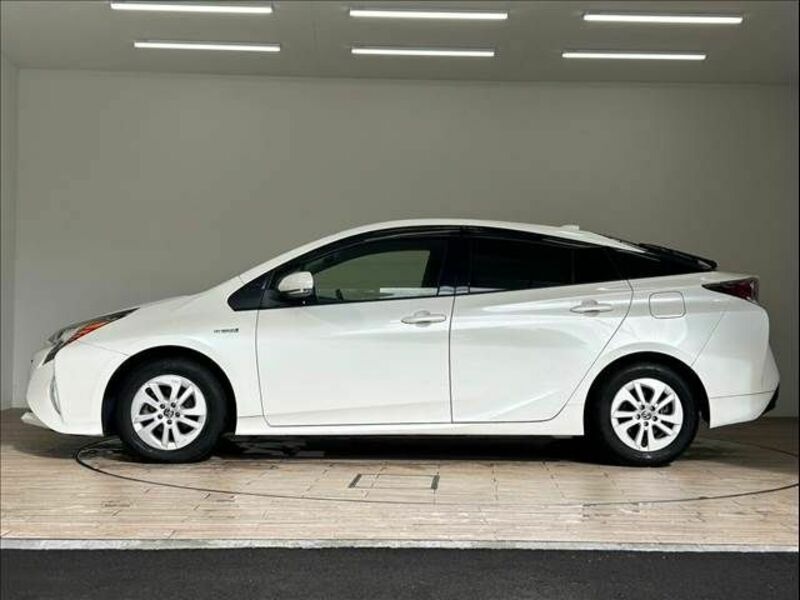 PRIUS-15