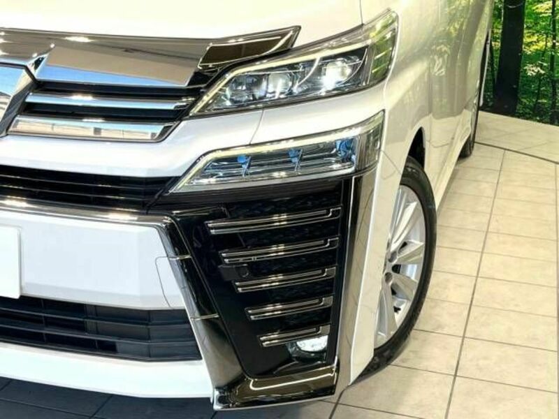 VELLFIRE-13