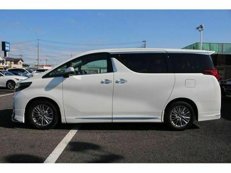 ALPHARD-9