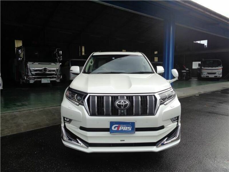 LAND CRUISER PRADO-6