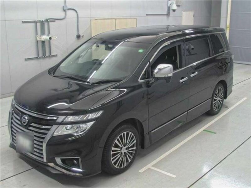 NISSAN　ELGRAND