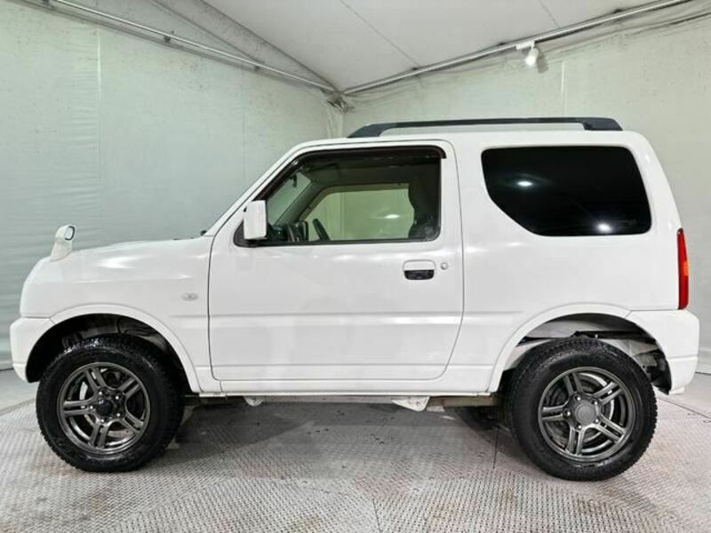 JIMNY-33