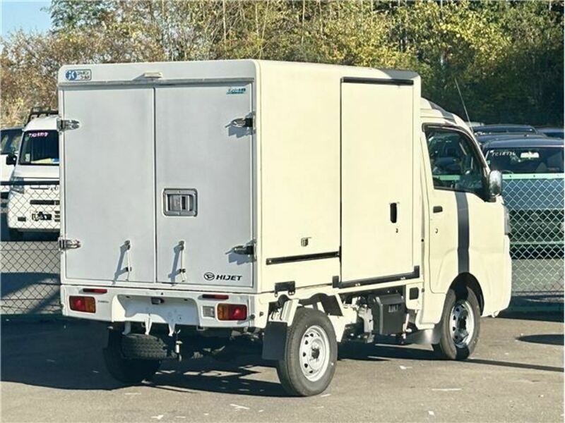 HIJET TRUCK-1