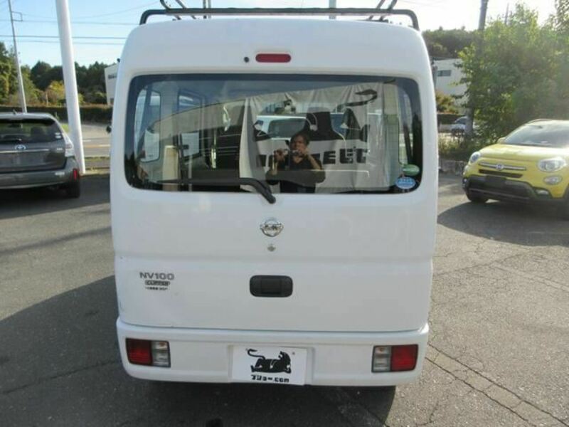 CLIPPER VAN-11